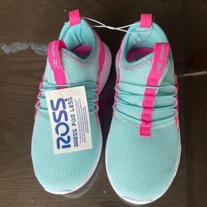 Reebok sneakers for girls